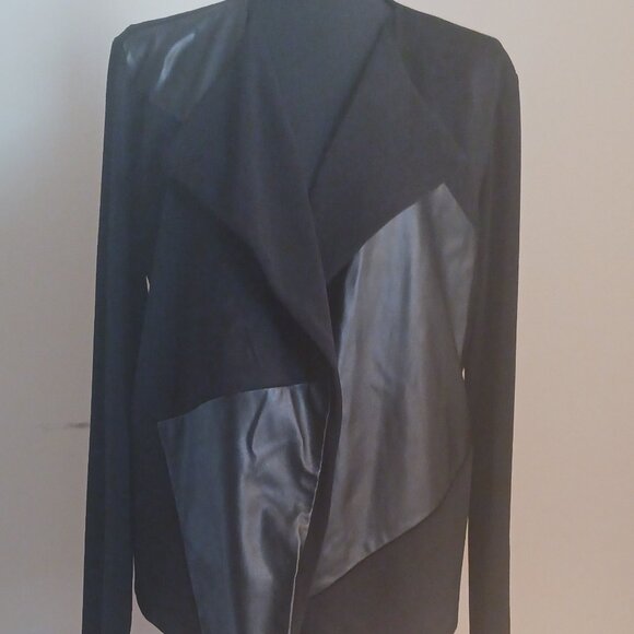 Versatile Great Condition Calvin Klein Black Faux Material With Suede - Picture 1 of 2